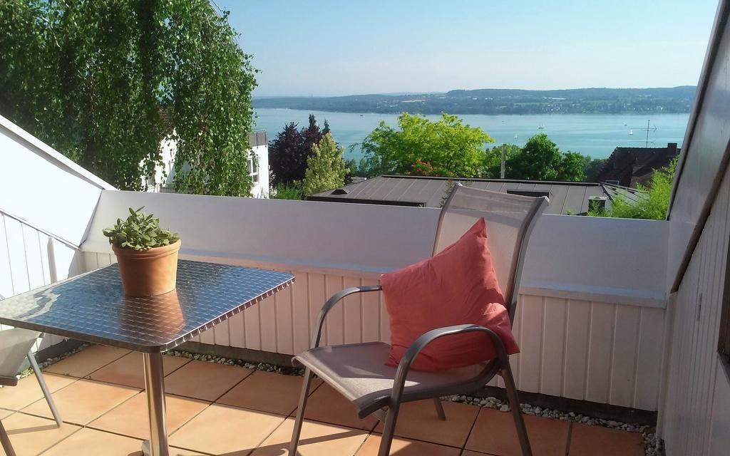 Ferienwohnung Mit Seeblick Und Dachterrasse In Ueberlingen Room photo