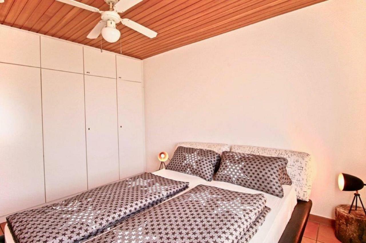 Ferienwohnung Mit Seeblick Und Dachterrasse In Ueberlingen Exterior photo